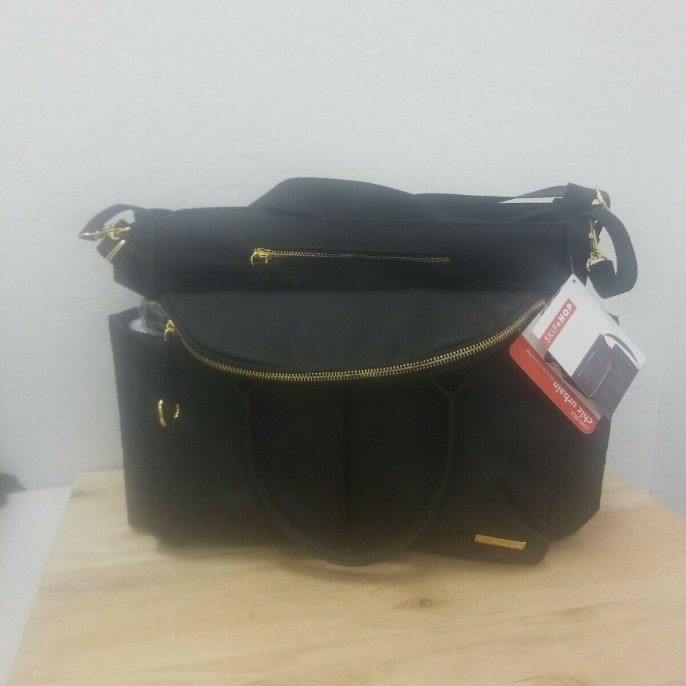 Black Skip Hop Chelsea Downtown Chic Diaper Bag